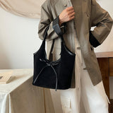 CELINA | Beuteltasche mit Knoten