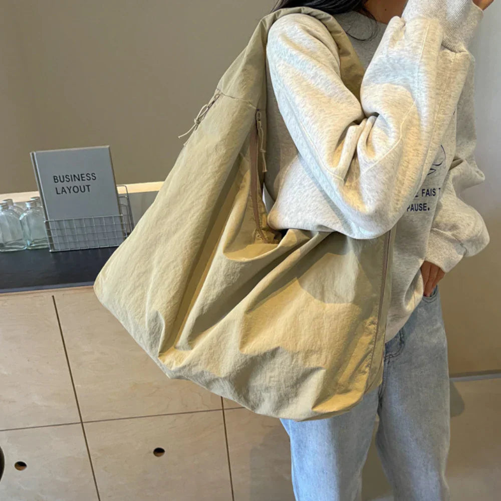 Neue Tasche