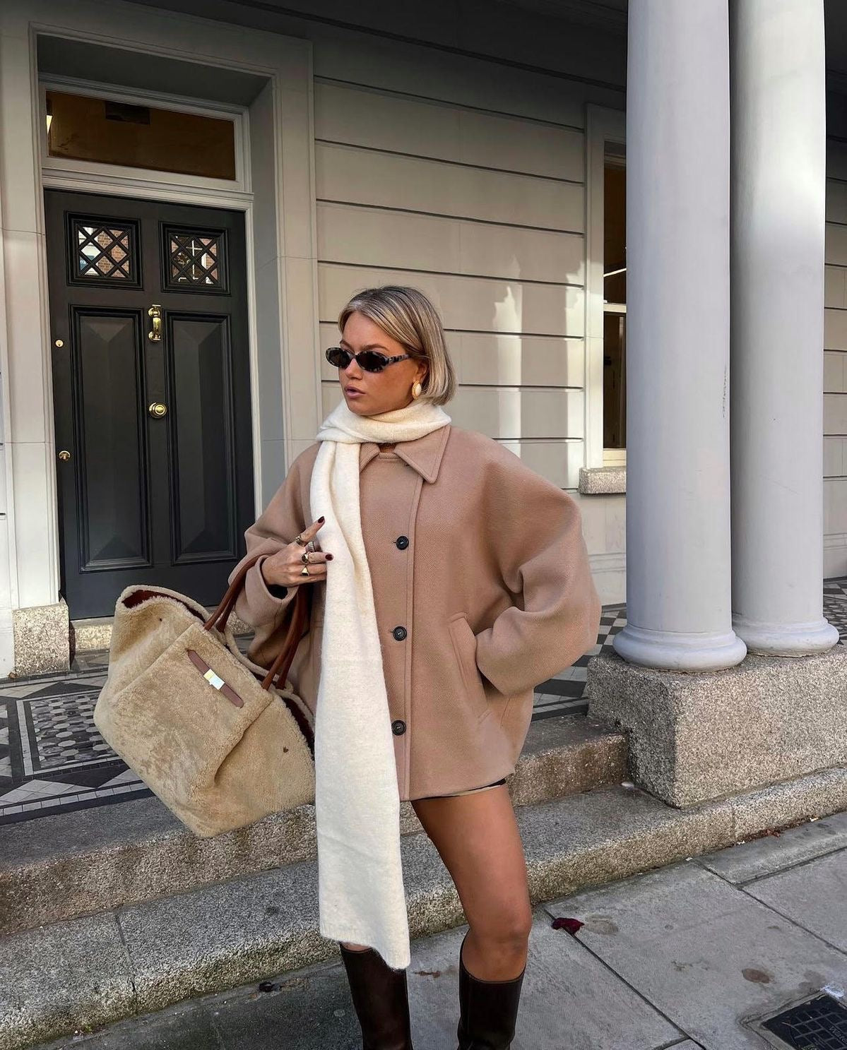 Serena | Oversized Mantel