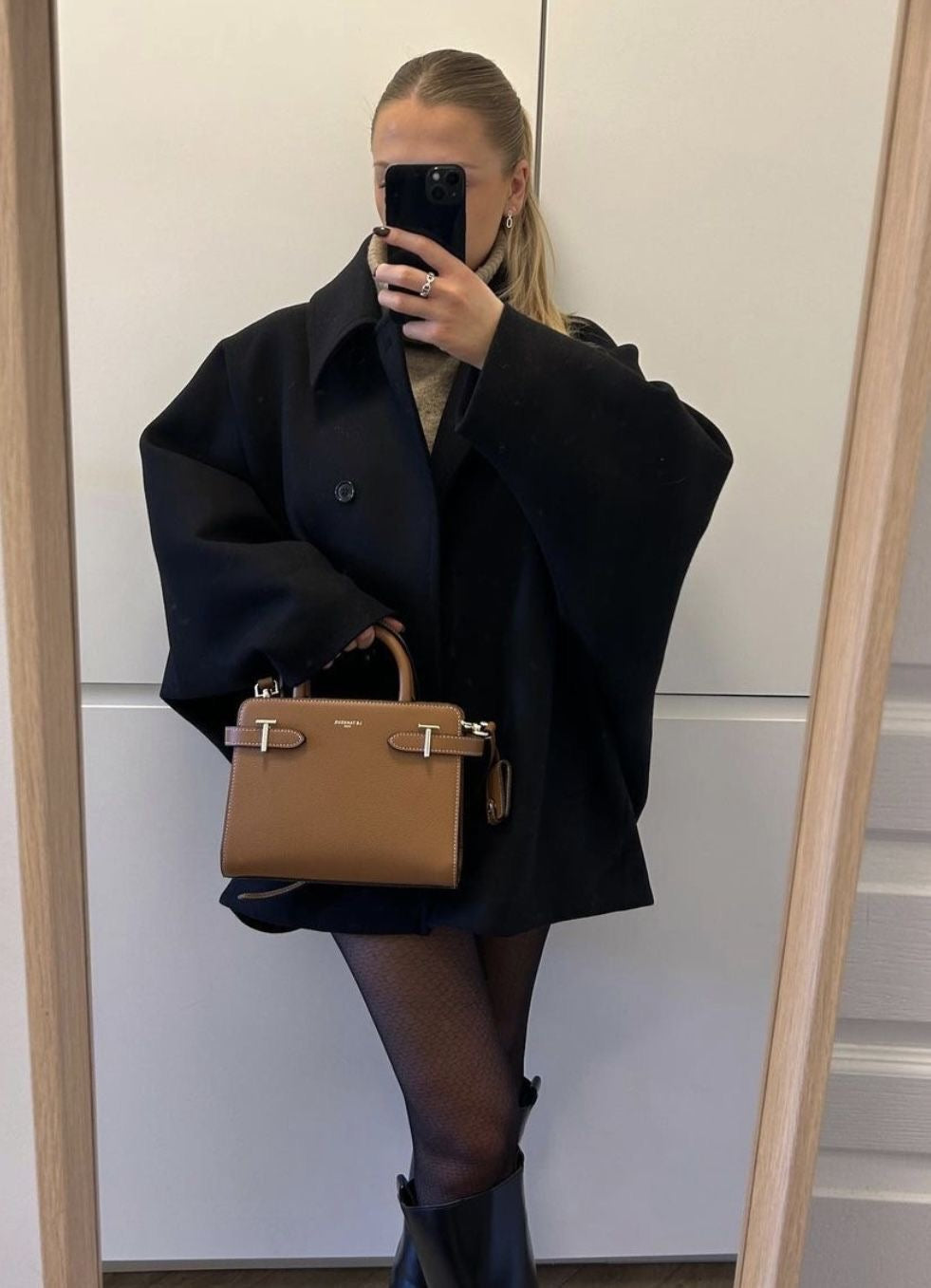 Serena | Oversized Mantel