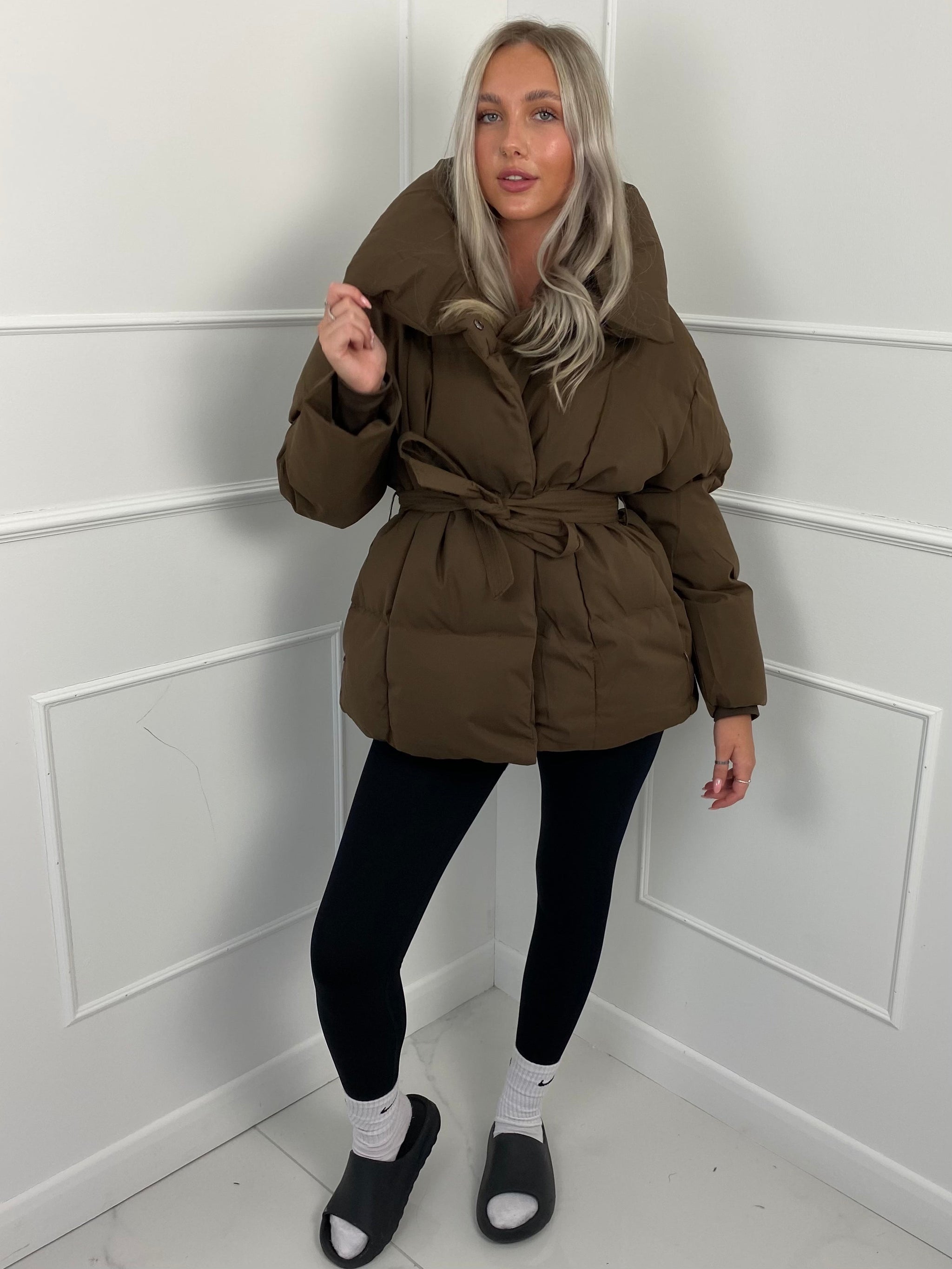 Elina™ | Gesteppte Kurzjacke mit Taillengürtel