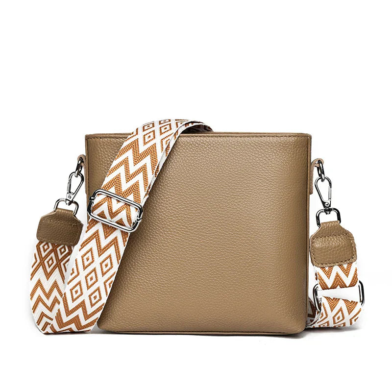 Matilda | Finnisches PU Leder Schultertasche