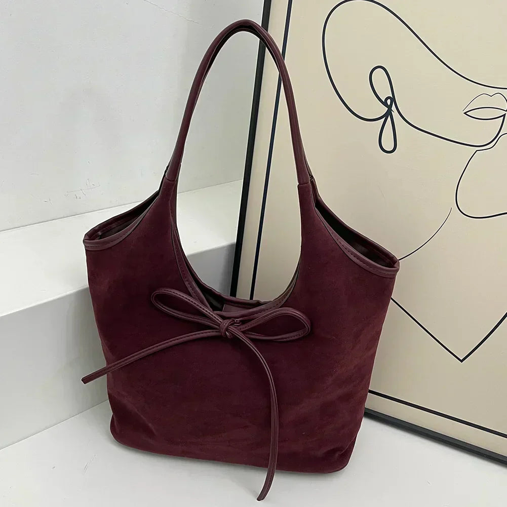 CELINA | Beuteltasche mit Knoten