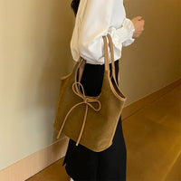 CELINA | Beuteltasche mit Knoten